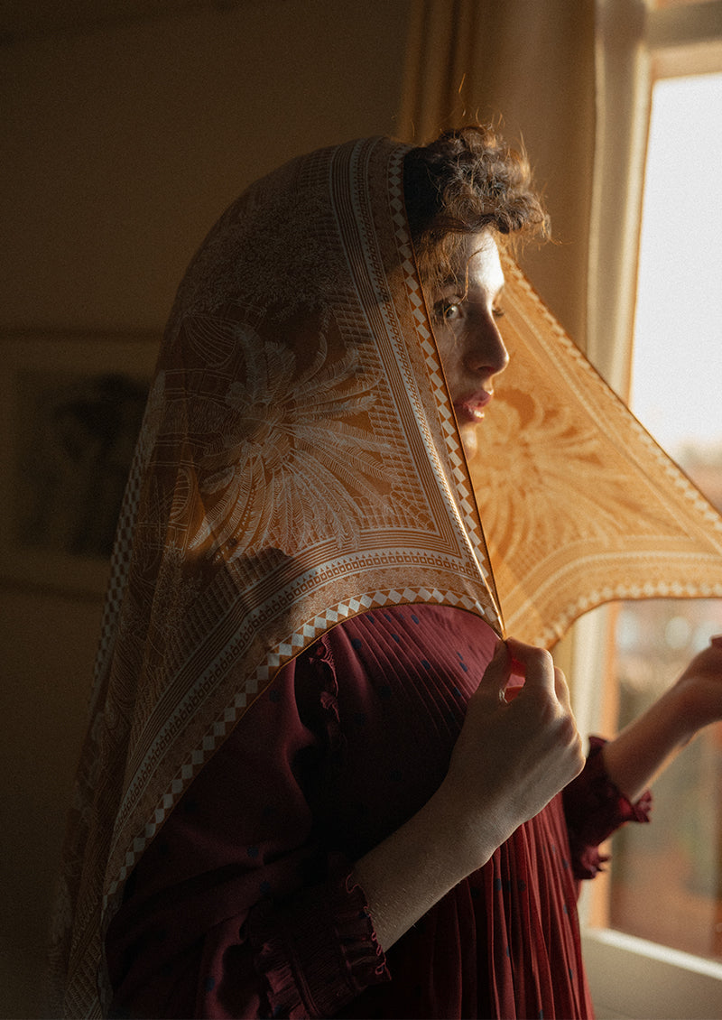 FOULARD CARRÉ DE SOIE Le riad aux merveilles