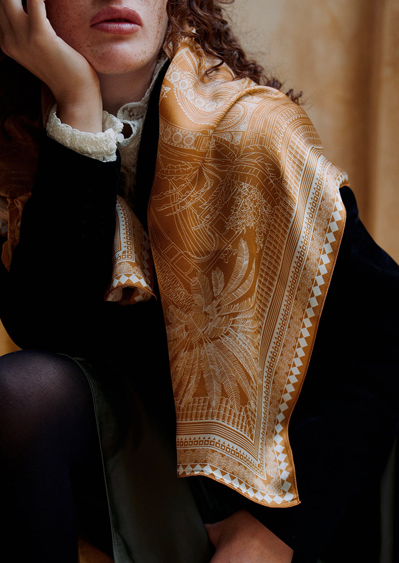 FOULARD CARRÉ DE SOIE Le riad aux merveilles