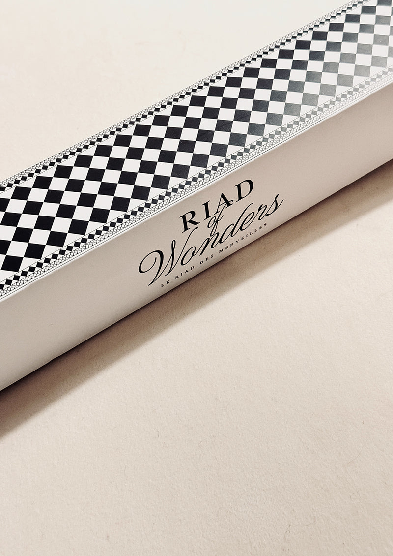 FOULARD CARRÉ DE SOIE Le riad aux merveilles