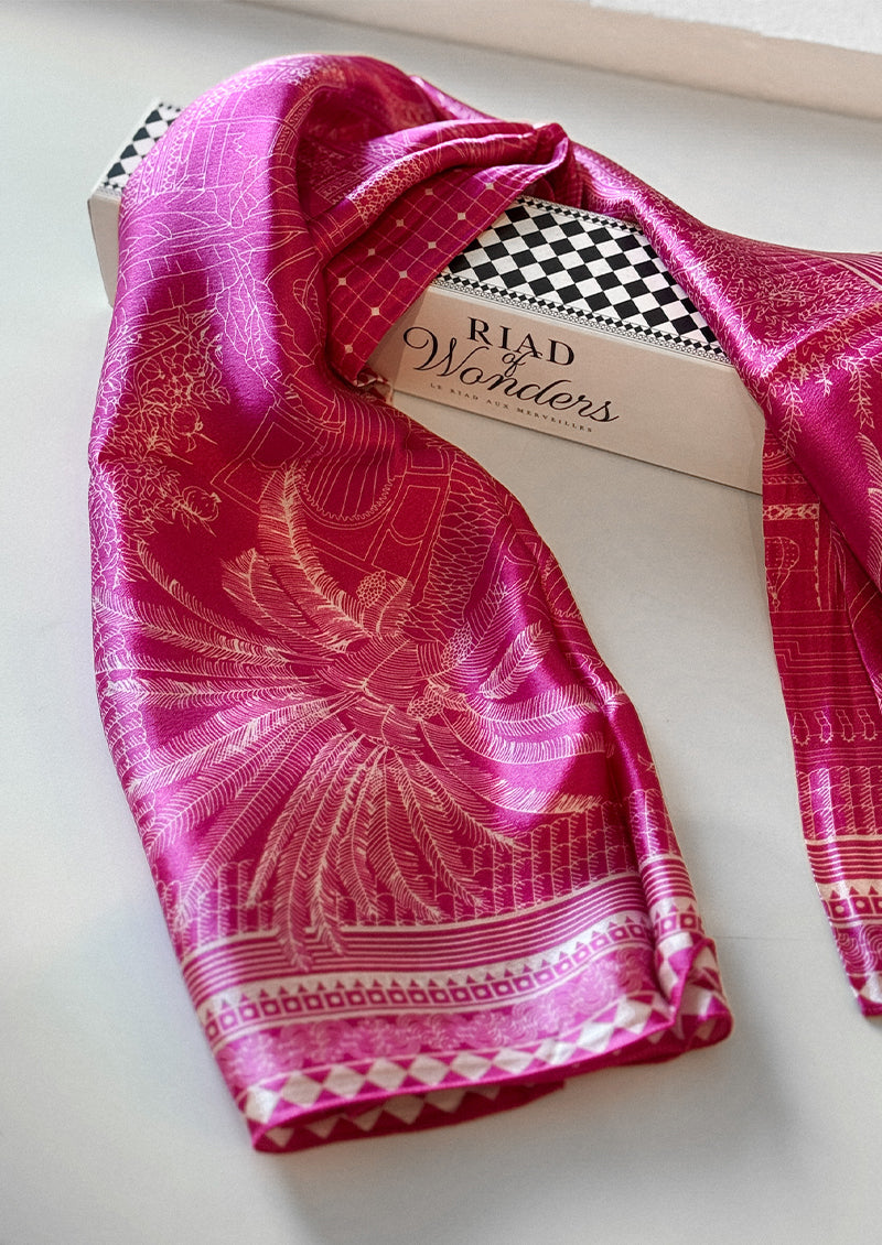 FOULARD CARRÉ DE SOIE Le riad aux merveilles