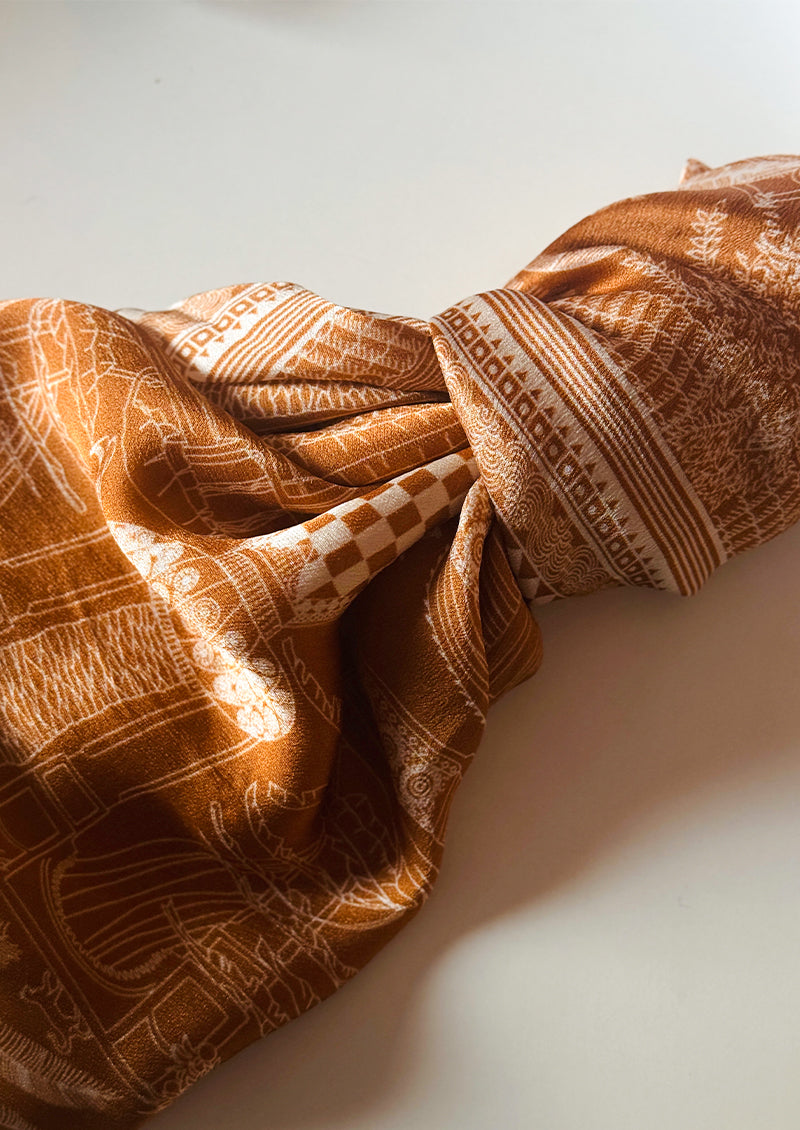 FOULARD EN SOIE Le riad aux merveilles