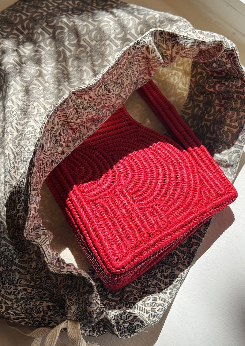 POCHETTE NUIT A L'HIVERNAGE ROUGE